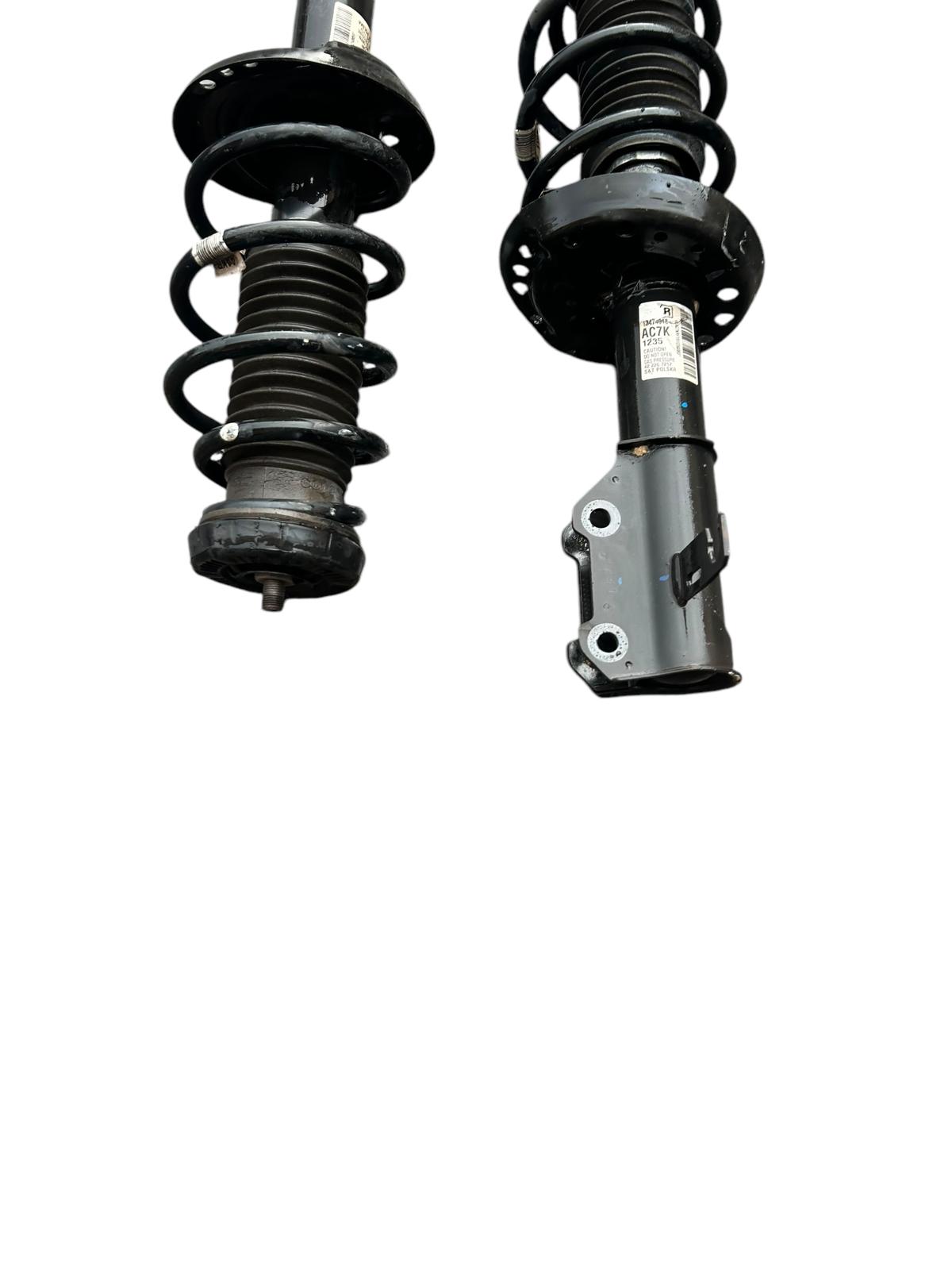Ammortizzatori anteriori opel astra j 1600 cdti 2011/2016 134974017/13474018