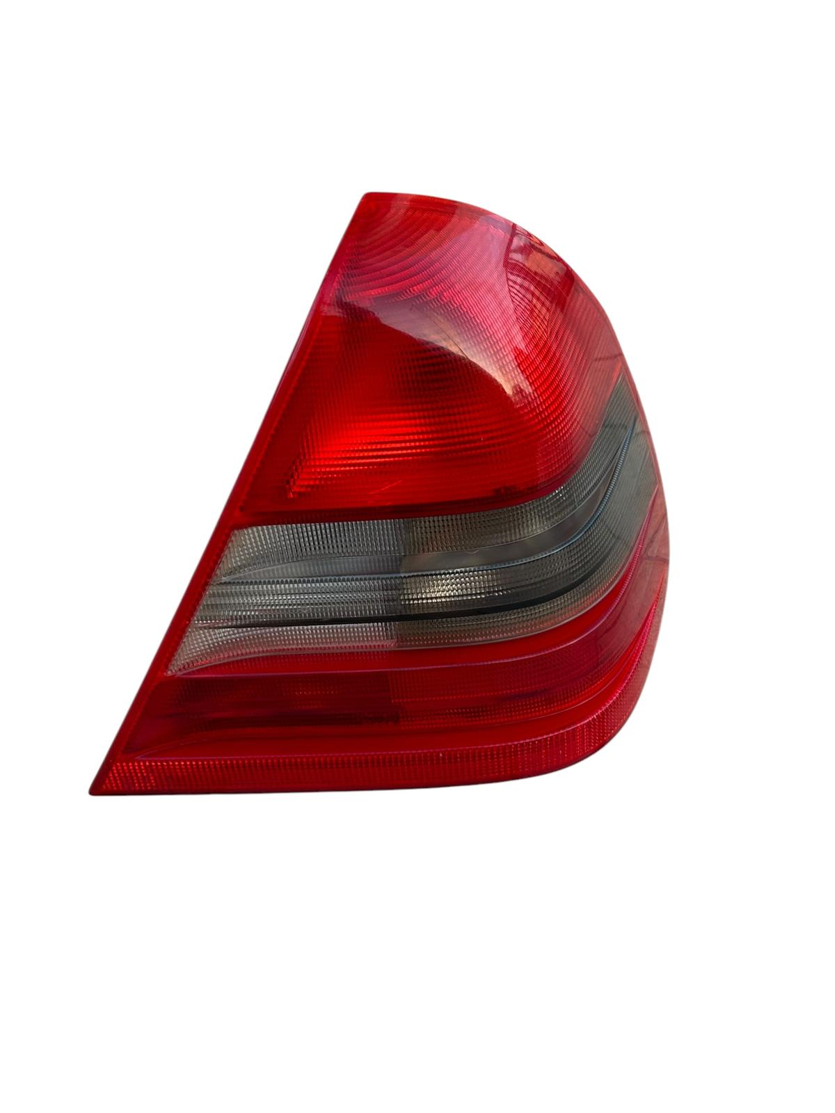 Fanale posteriore destro mercedes classe c w 202 1993/2001 2028201064R