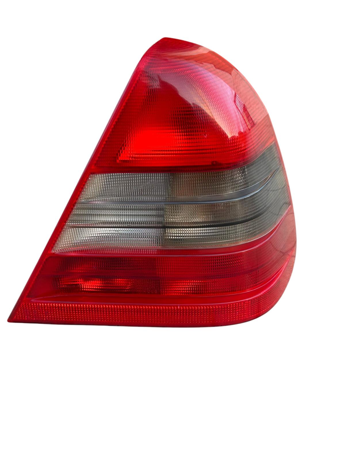 Fanale posteriore destro mercedes classe c w 202 1993/2001 2028201064R