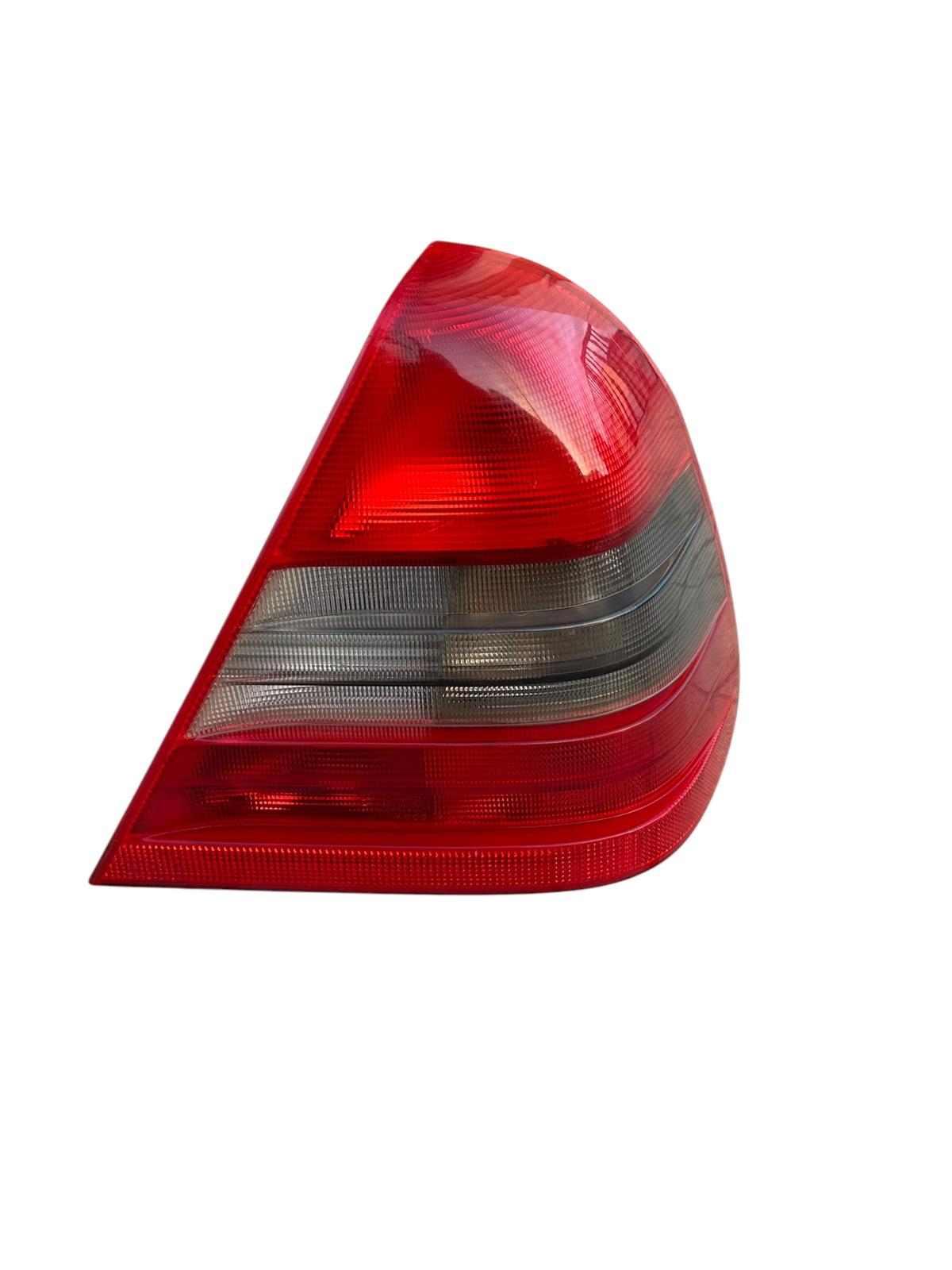 Fanale posteriore destro mercedes classe c w 202 1993/2001 2028201064R