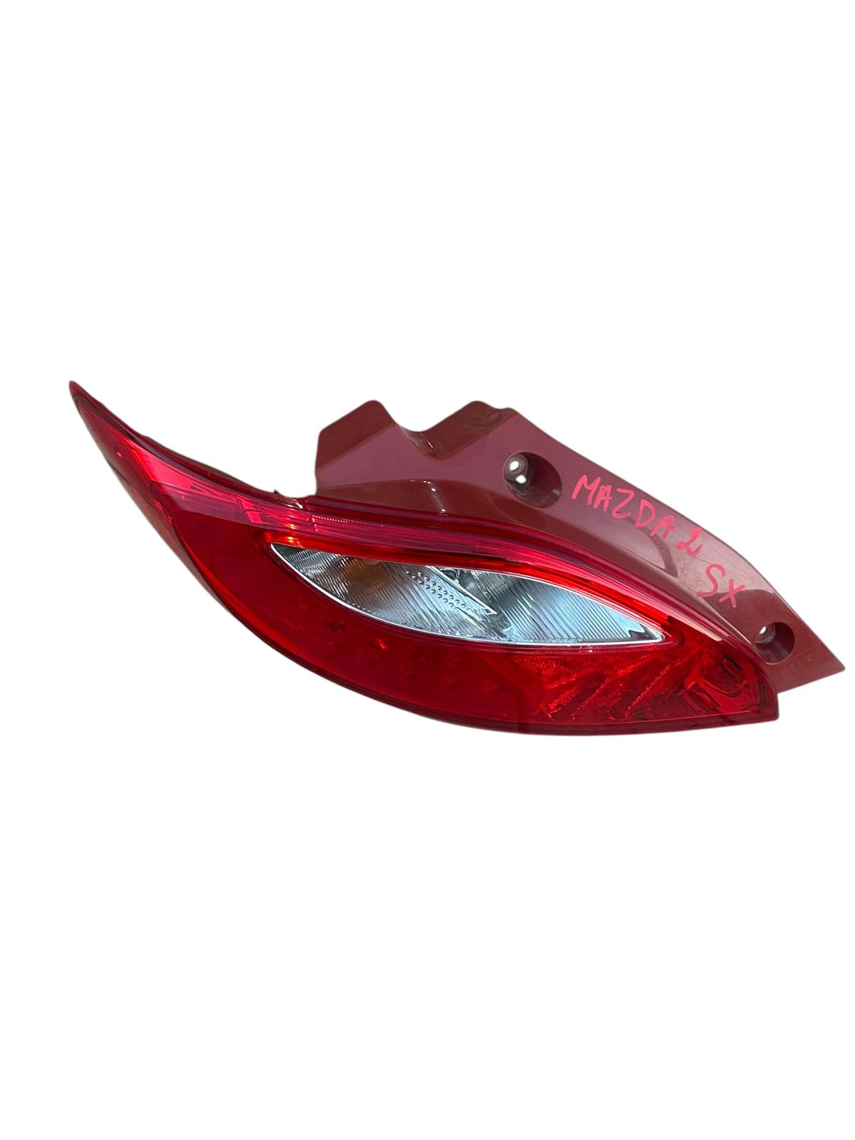 Fanale stop posteriore sinistro Mazda 2 2008/2014 D65151160