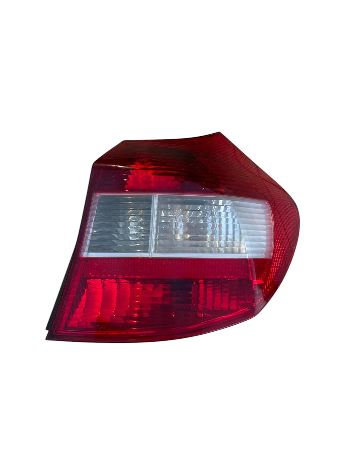 Fanale stop posteriore destro bmw serie 1 e 87 2004/2007 3018380000