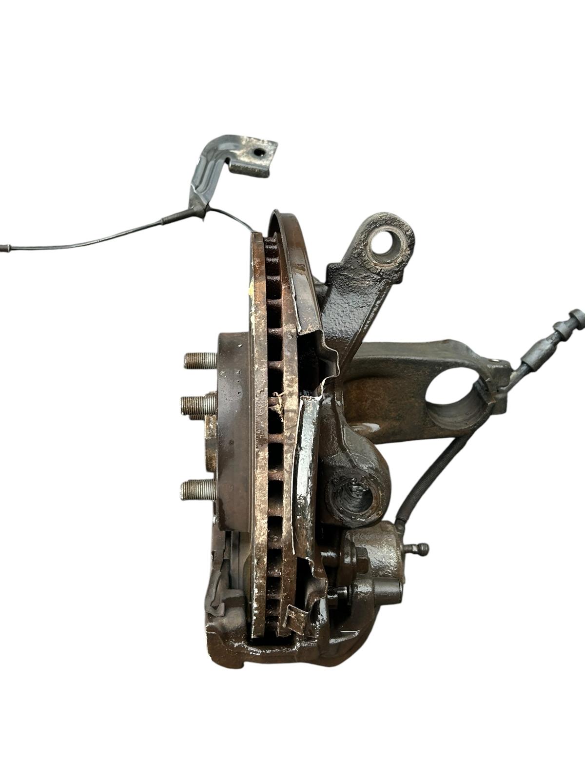 Montante anteriore sinistro Land Rover Freelander 2 L359 2006/2014 LR006859