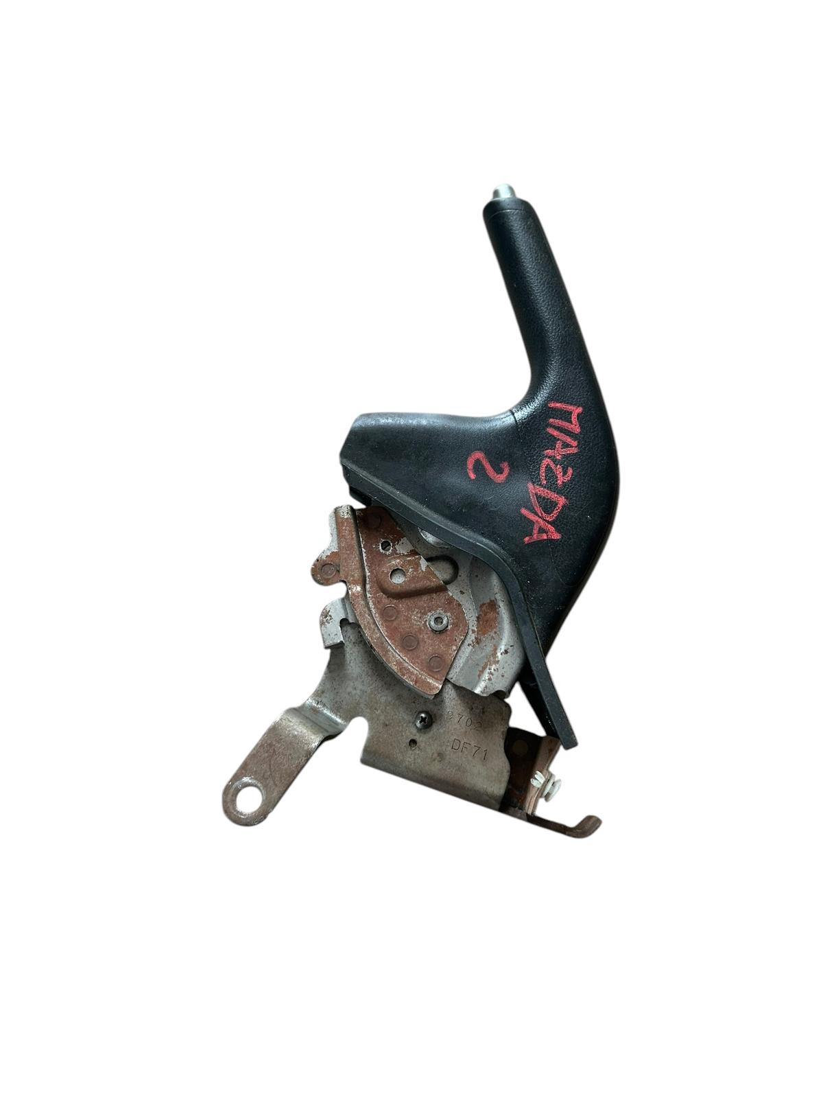 Leva del freno a mano mazda 2 2007/2014 DR6144010