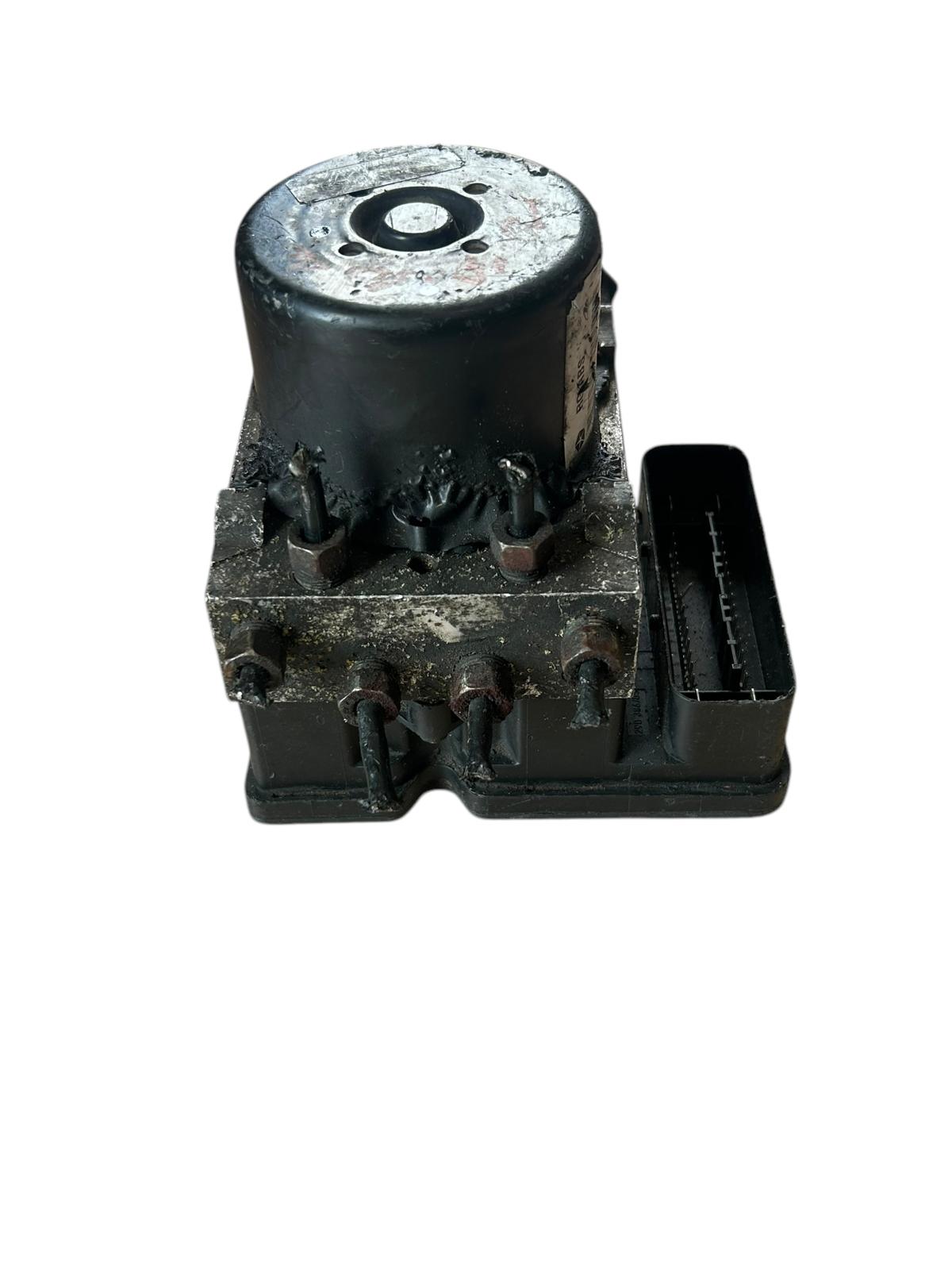 Gruppo abs chrysler voyager 2800 CRDI 200/2007 p04721522ad