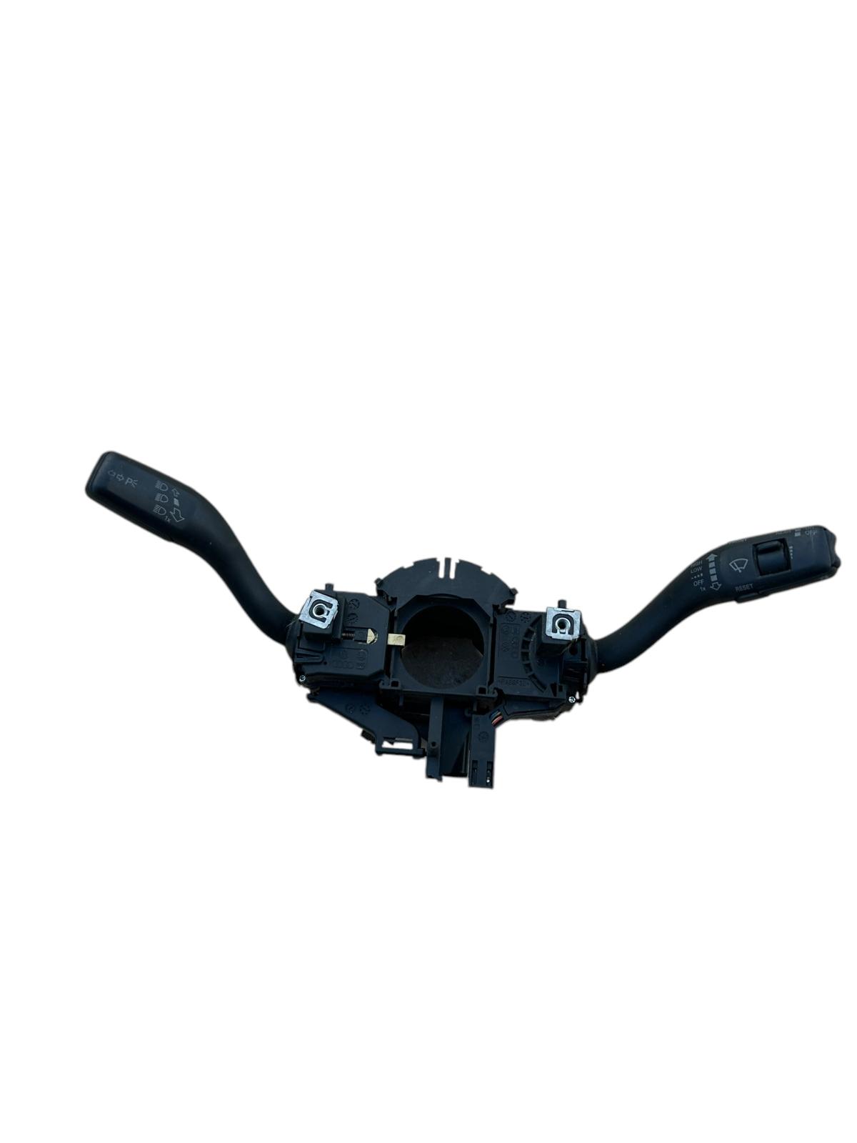 Devioluci audi a3 8p 2003/2010 8P0907137CC