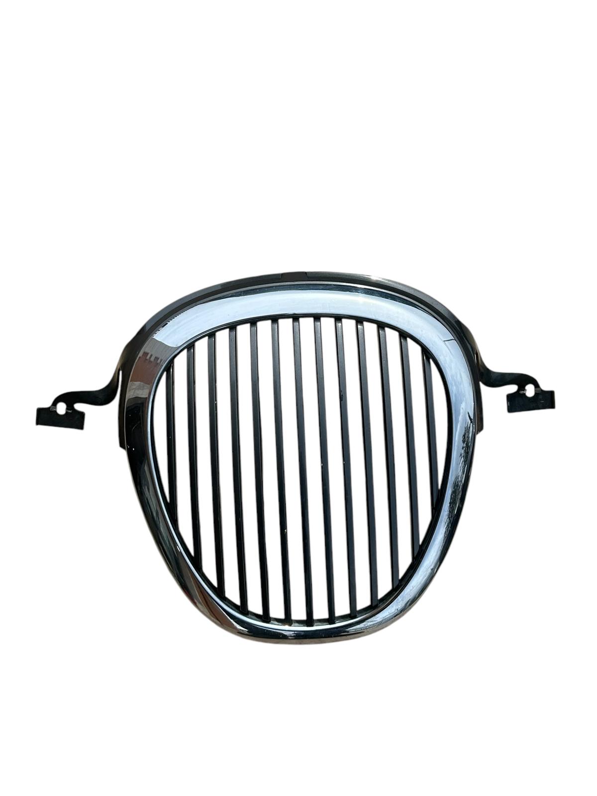 Griglia anteriore jaguar s type 1999/2007 XR83-8A133-AA