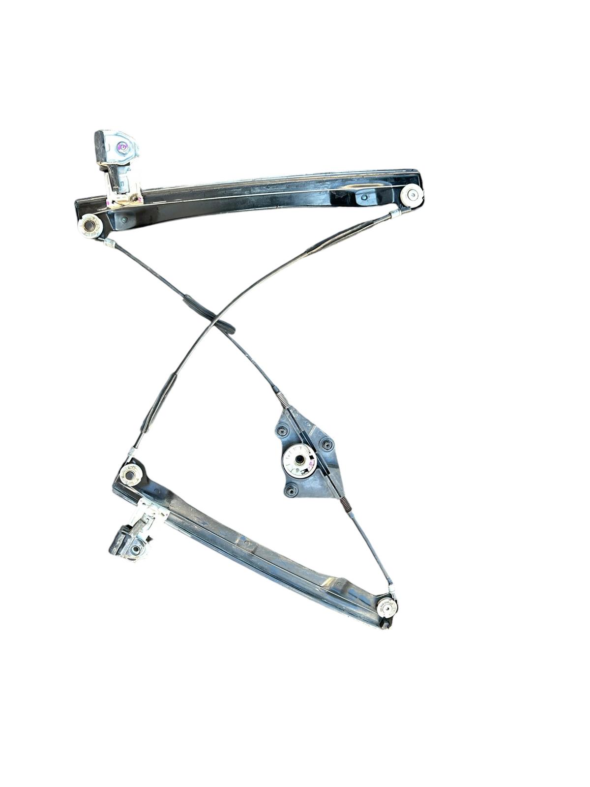 Alza cristallo anteriore sinistro alfa romeo 159 2005/2011 71740175