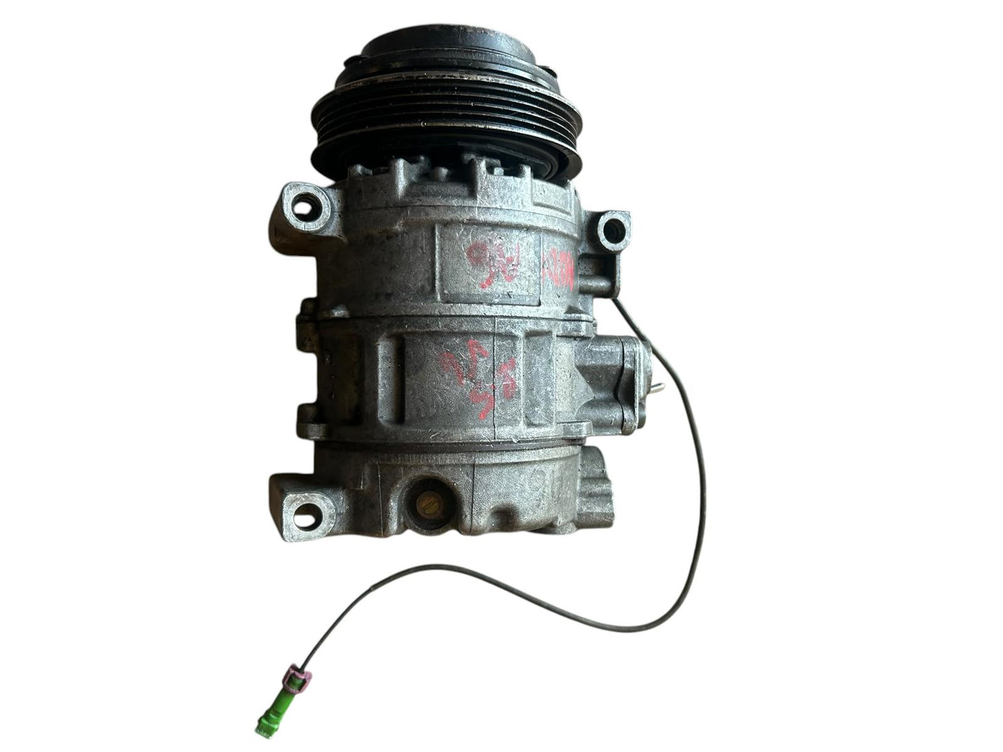 Compressore clima audi a6 2500 tdi 1997/2004 4B0260805C