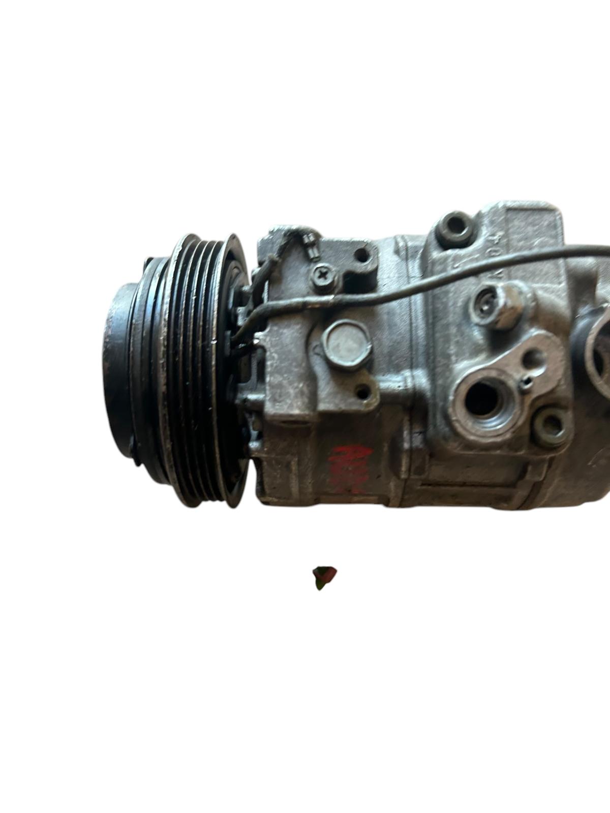 Compressore clima audi a6 2500 tdi 1997/2004 4B0260805C