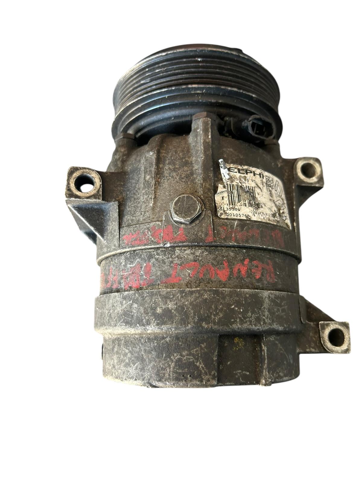 Compressore clima Renault Trafic 1.9 Dci 2001/2014 7700105765