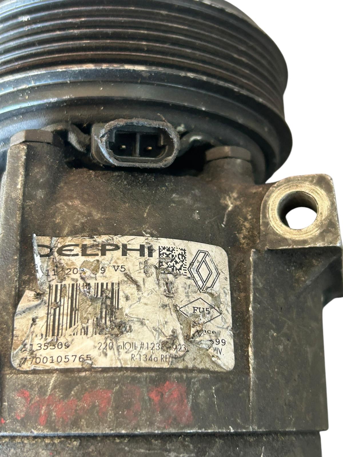 Compressore clima Renault Trafic 1.9 Dci 2001/2014 7700105765