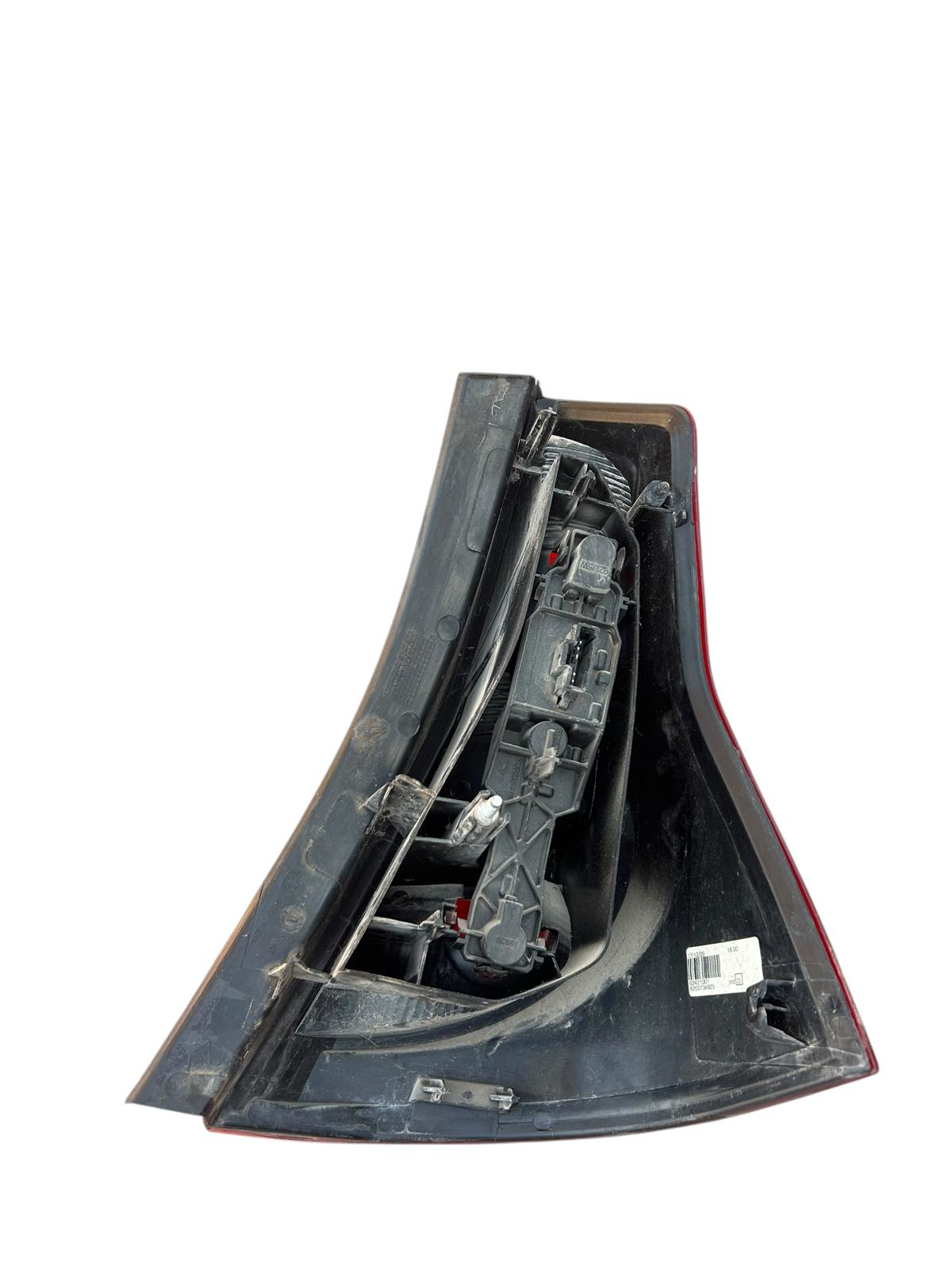 Fanale posteriore sinistro dacia sandero I serie 2008/2012 8200734825