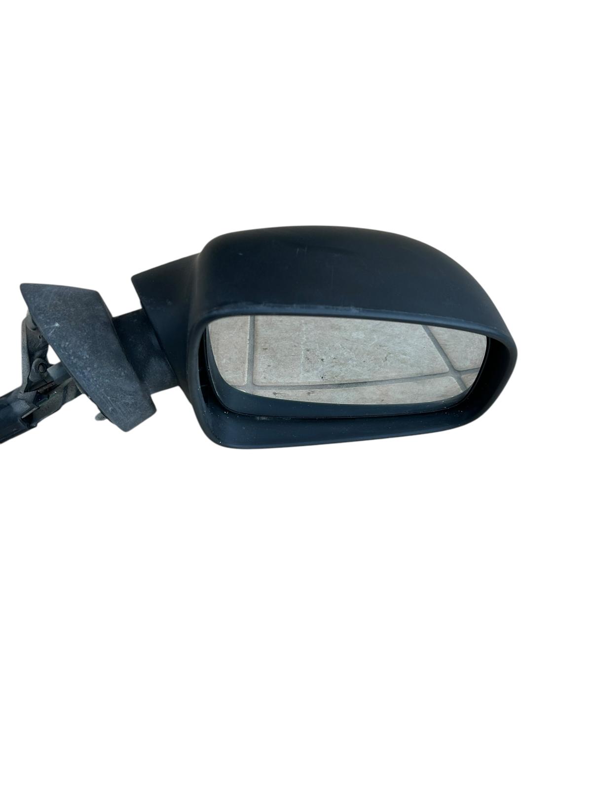 Specchietto destro dacia sandero I serie 2008/2012 8200497508