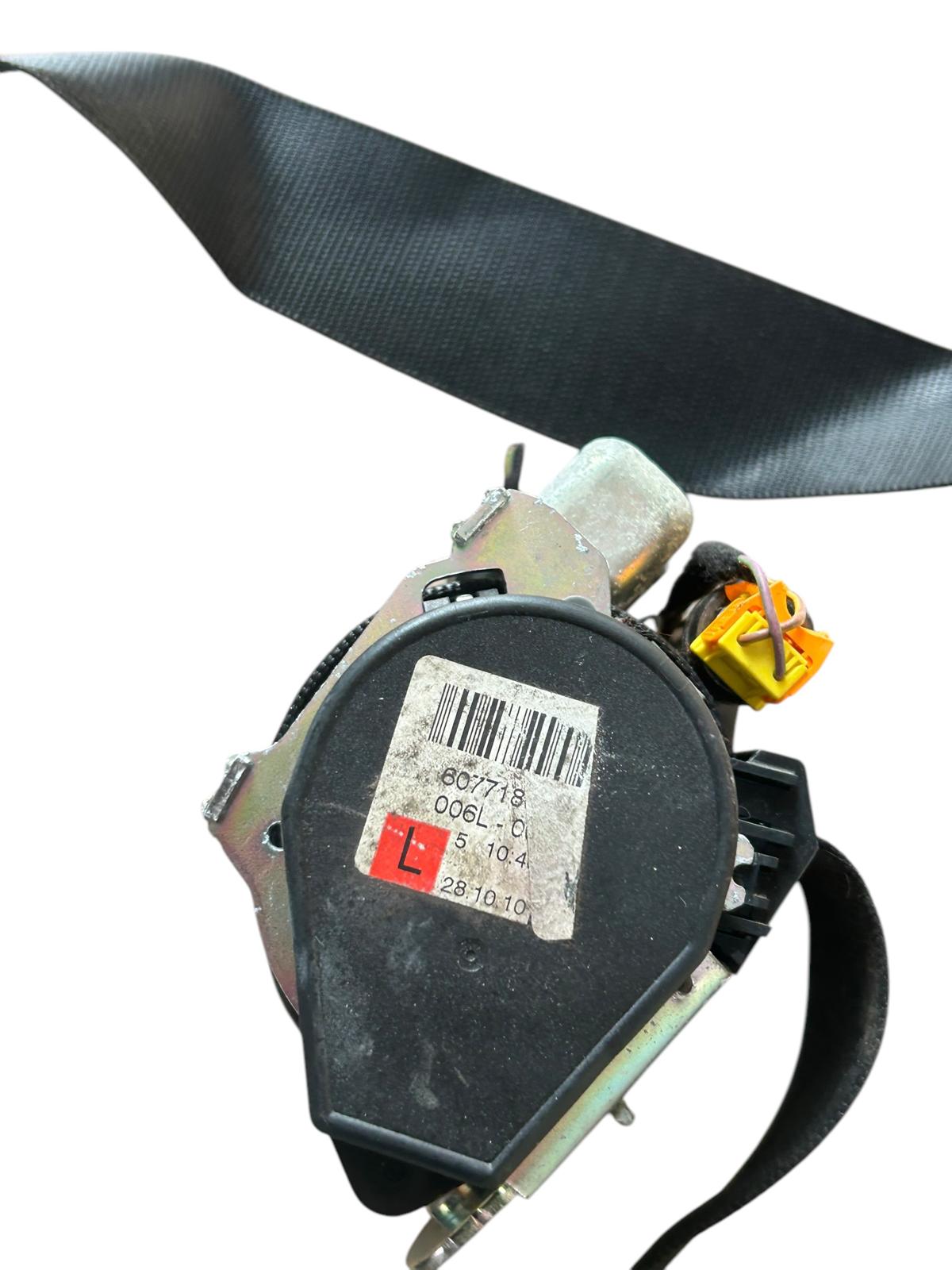 Cintura di sicurezza anteriore sinistra mercedes classe b w245 2009/2011 1698608385