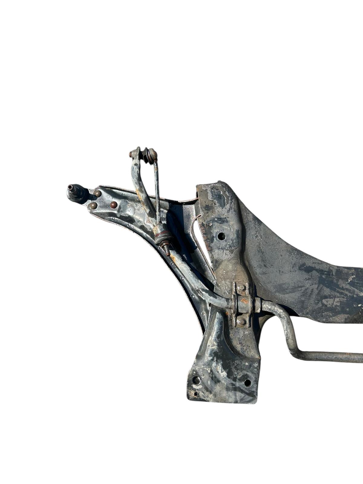 Sotto telaio culla motore anteriori Rover Freelander I Serie 2000 td 98 Cavalli1997/2003 KGB000031