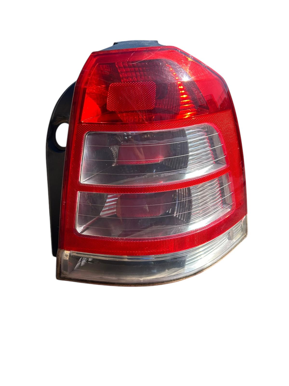 Fanale stop posteriore destro Opel Zafira B 1900 cdti 2005/2014 13305775
