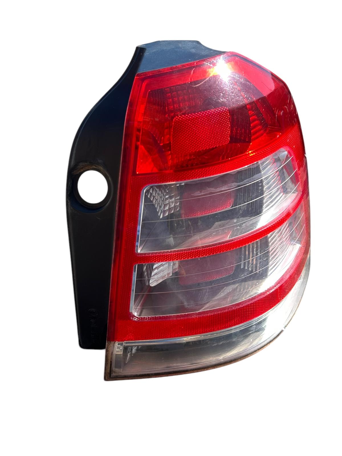 Fanale stop posteriore destro Opel Zafira B 1900 cdti 2005/2014 13305775
