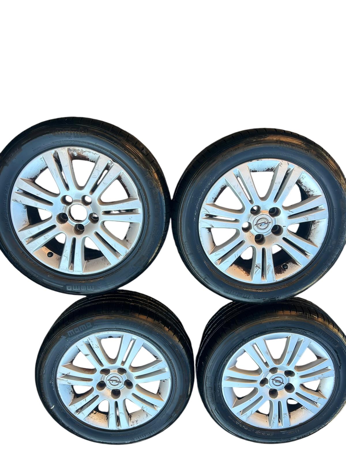 Cerchi in lega da 16 Opel Zafira B 1900 cdti 2005/2014 6.5JX16H2