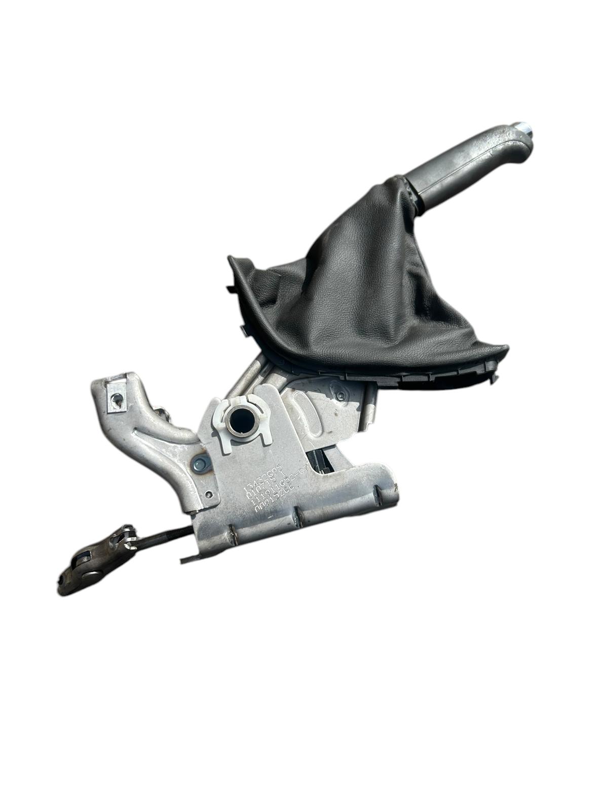Leva freno di stazionamento Opel Astra J (133432865)