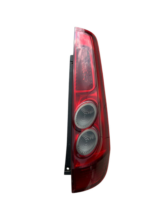 Fanale posteriore destro ford fiesta V serie 1400 tdci 50 kw 2002/2010 6S61-13404-B