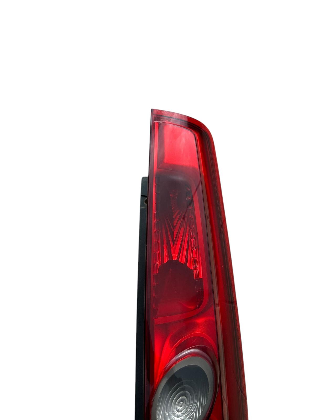 Fanale posteriore destro ford fiesta V serie 1400 tdci 50 kw 2002/2010 6S61-13404-B
