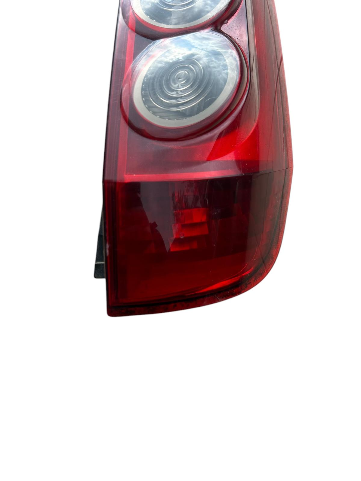 Fanale posteriore destro ford fiesta V serie 1400 tdci 50 kw 2002/2010 6S61-13404-B