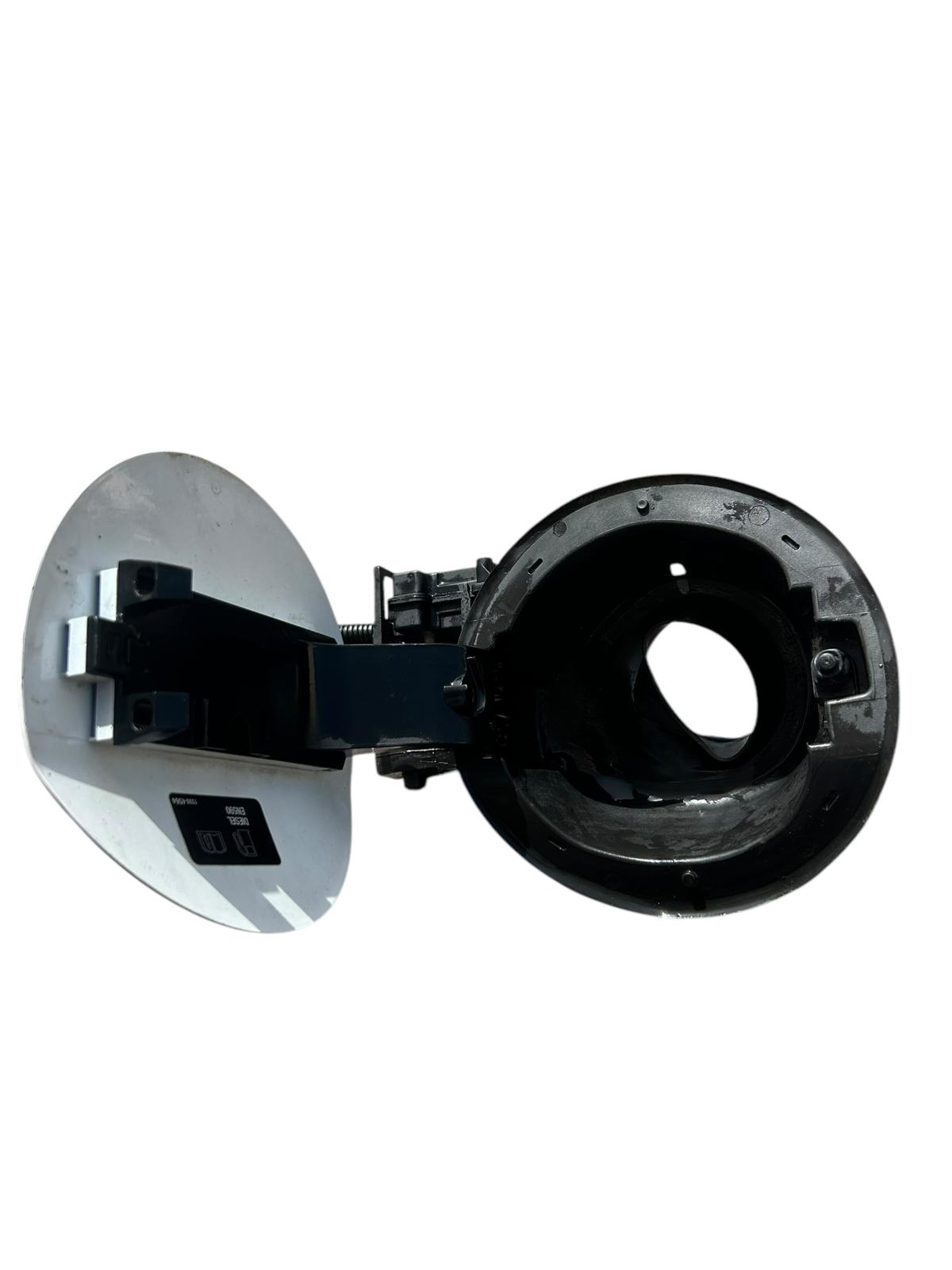 Sportello del serbatoio Opel Astra J 1600 cdti 2011/2016 13375739