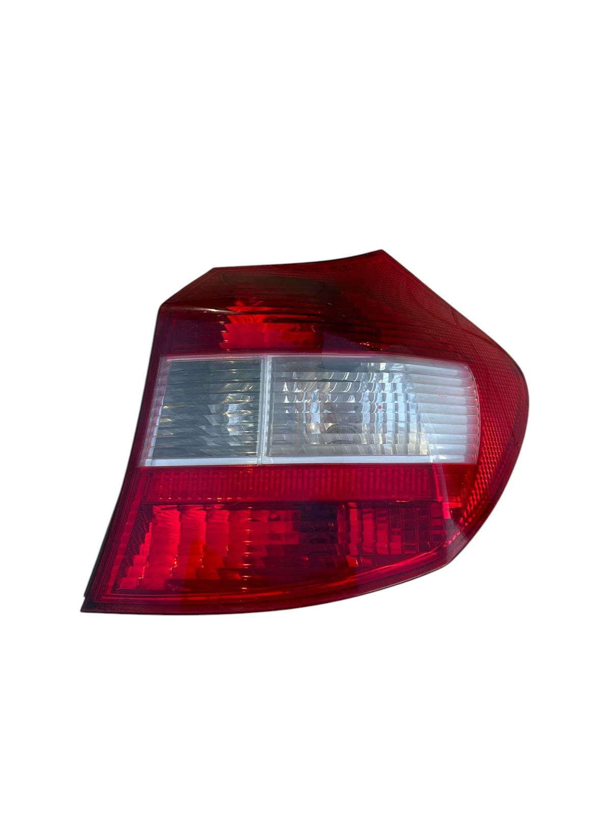 Fanale stop posteriore destro bmw serie 1 e 87 2004/2007 3018380000