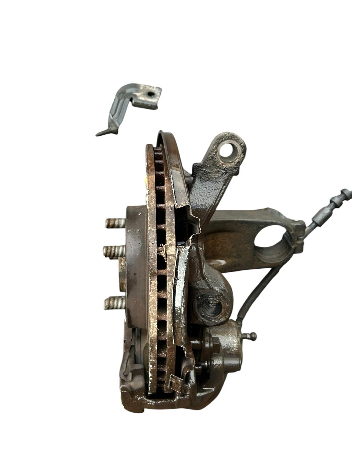 Montante anteriore sinistro Land Rover Freelander 2 L359 2006/2014 LR006859