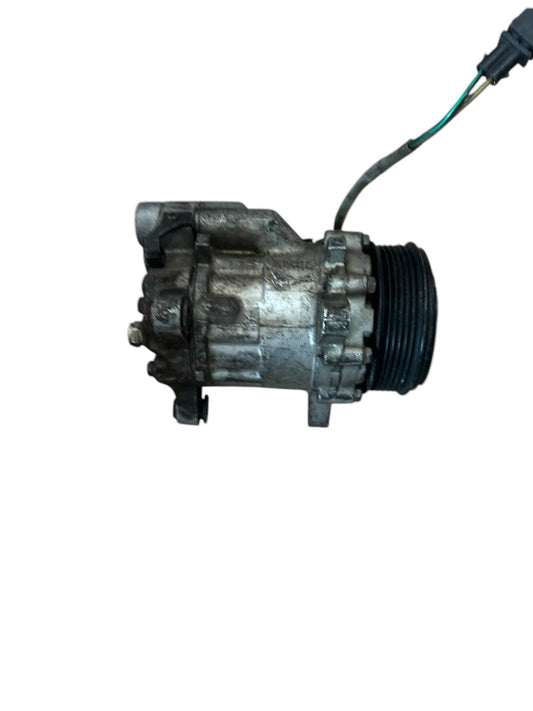 Compressore clima volkswagen polo III serie 1994/2002 ;6N0820803A