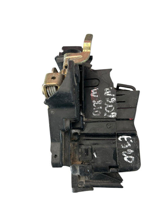 Serratura anteriore destra mercedes classe e w210 1995/2001 2027204435