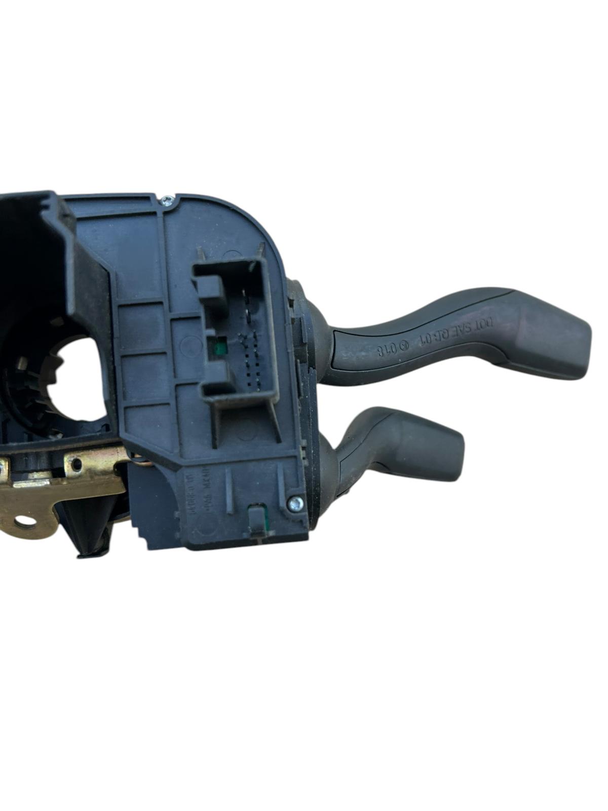 Devioluci audi a6 c6 2004/2011 4F0953549A