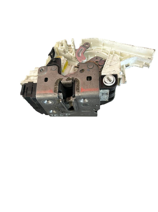 Serratura posteriore destra mercedes classe c w204 2007/2014 A2047301735