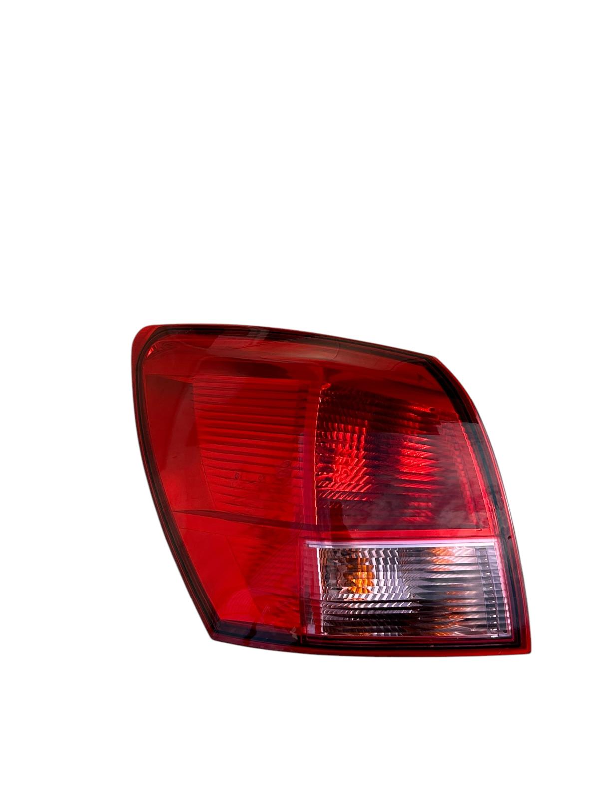 Fanale Posteriore Sinistro Nissan Qashqai J10 (26555JD000)